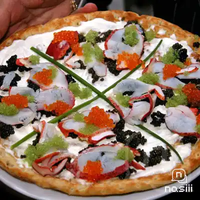 Dünyanın en pahalı pizzasının fiyatı 12.000 dolardır